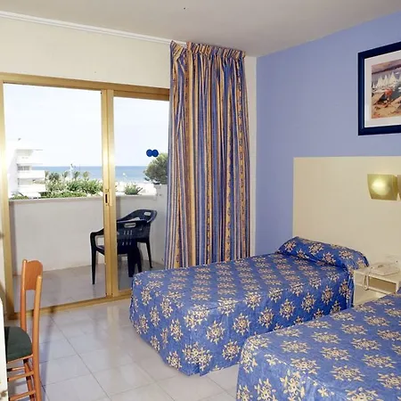 فندق 4r Meridia Mar هوسبيتاليت دي لانفنت